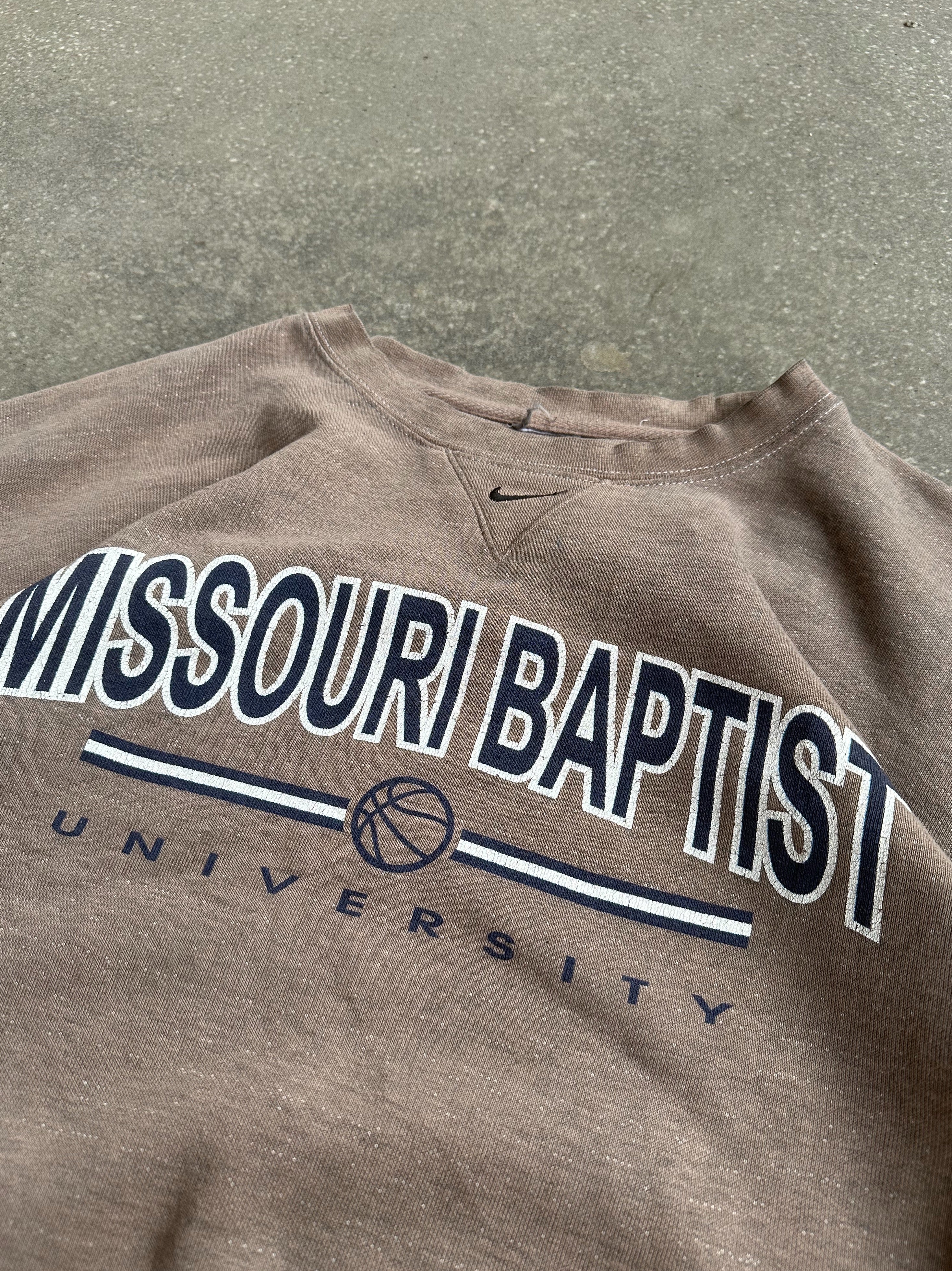 Vintage Nike 'Missouri Baptiste University' Crewneck - Extra Large