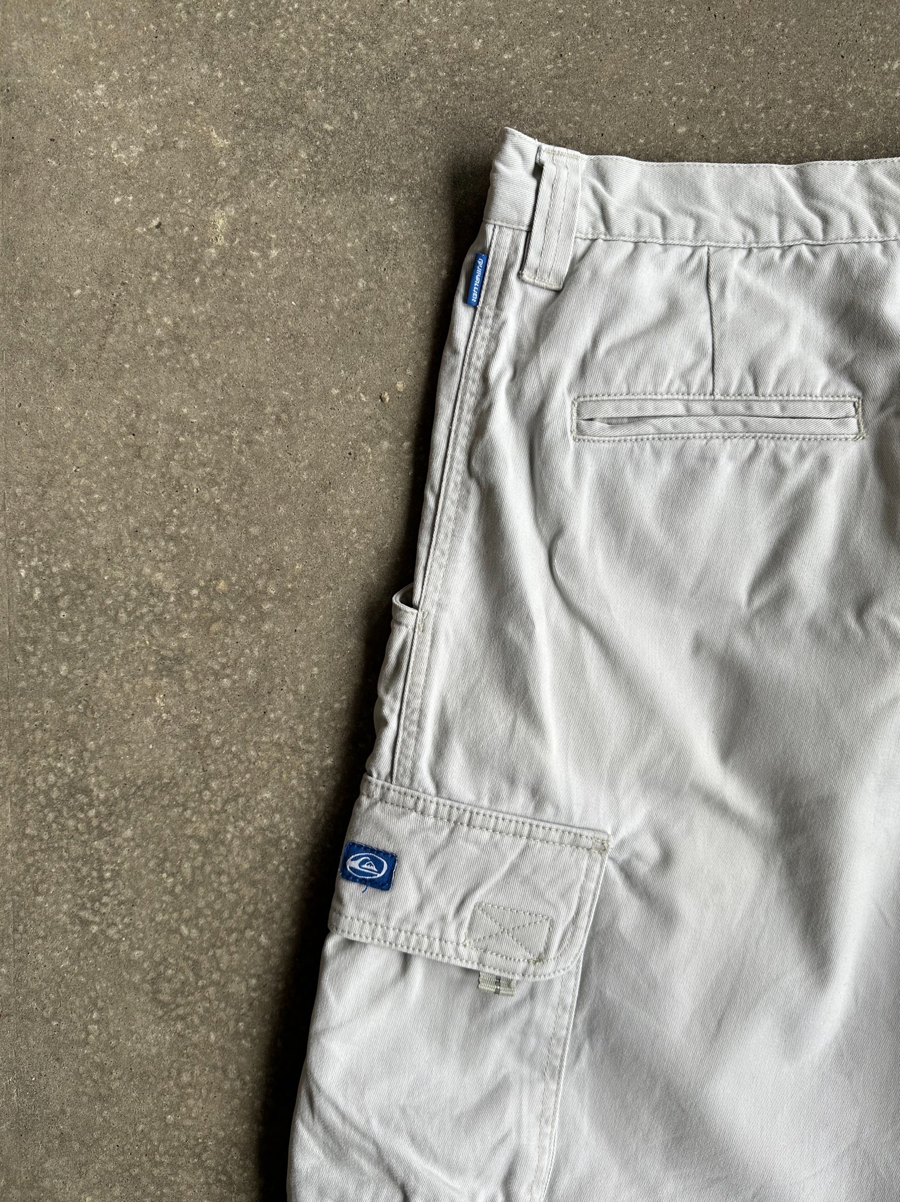 Vintage Quiksilver Cargo Shorts - 34